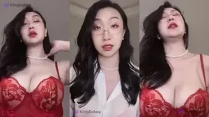 Pulang Kuliah Mami Chindo Ngajakin Mandi poster